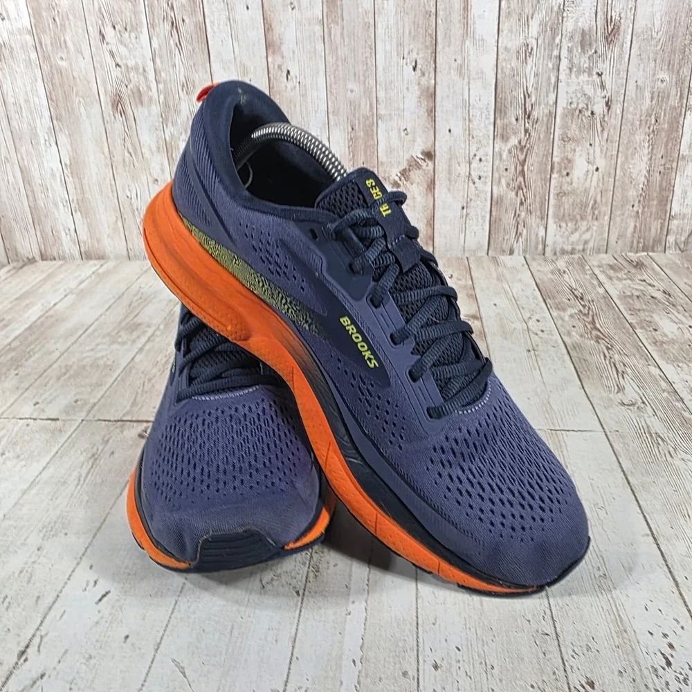 Brooks trace running
